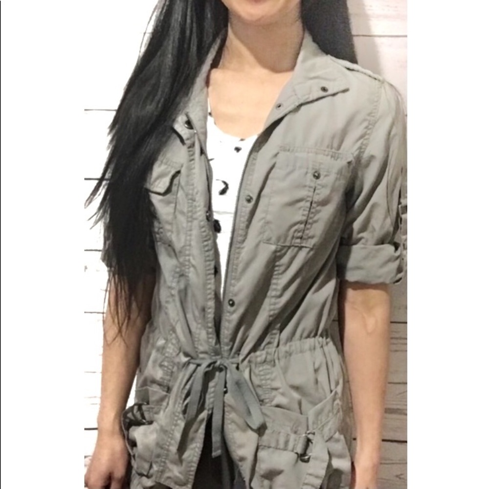 NEW LOOK LIGHT TRENCH JACKET - Picture 1 of 8